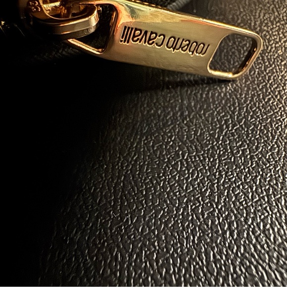 roberto cavalli small cosmetic toiletry bag | makeup case burgundy maroon - Picture 5 of 16